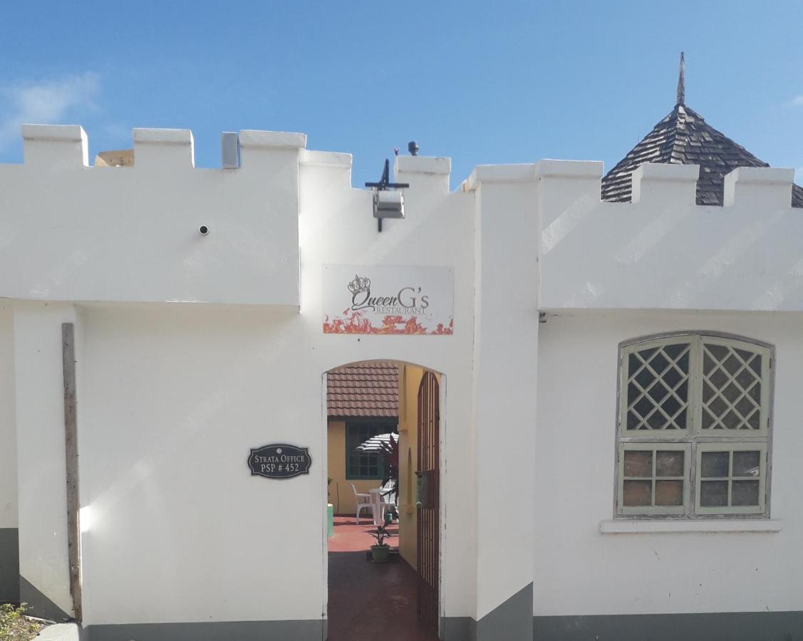 Seacastle Deluxe Studio Teluk Montego Bagian luar foto