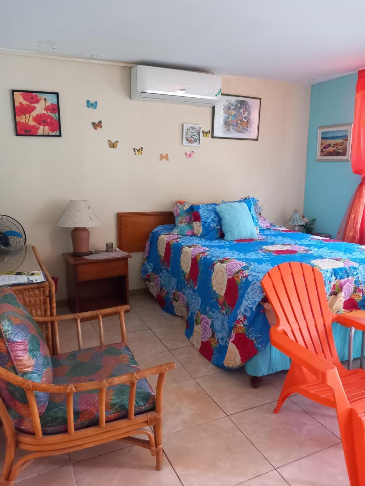 Seacastle Deluxe Studio Teluk Montego Bagian luar foto